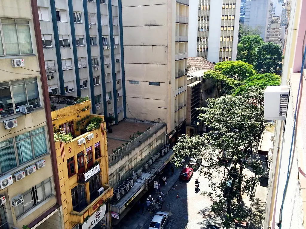 **  Acores Express Hotel Porto Alegre Brazília